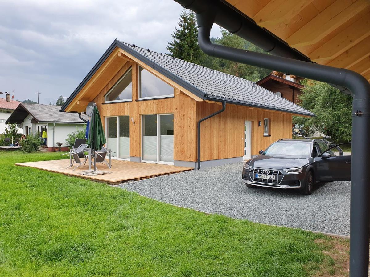 Ferienhaeuser Seetraum Premium Card Inklusive Weissensee Exteriör bild